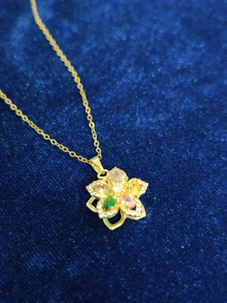 Multicolour Floral Revolving Chain