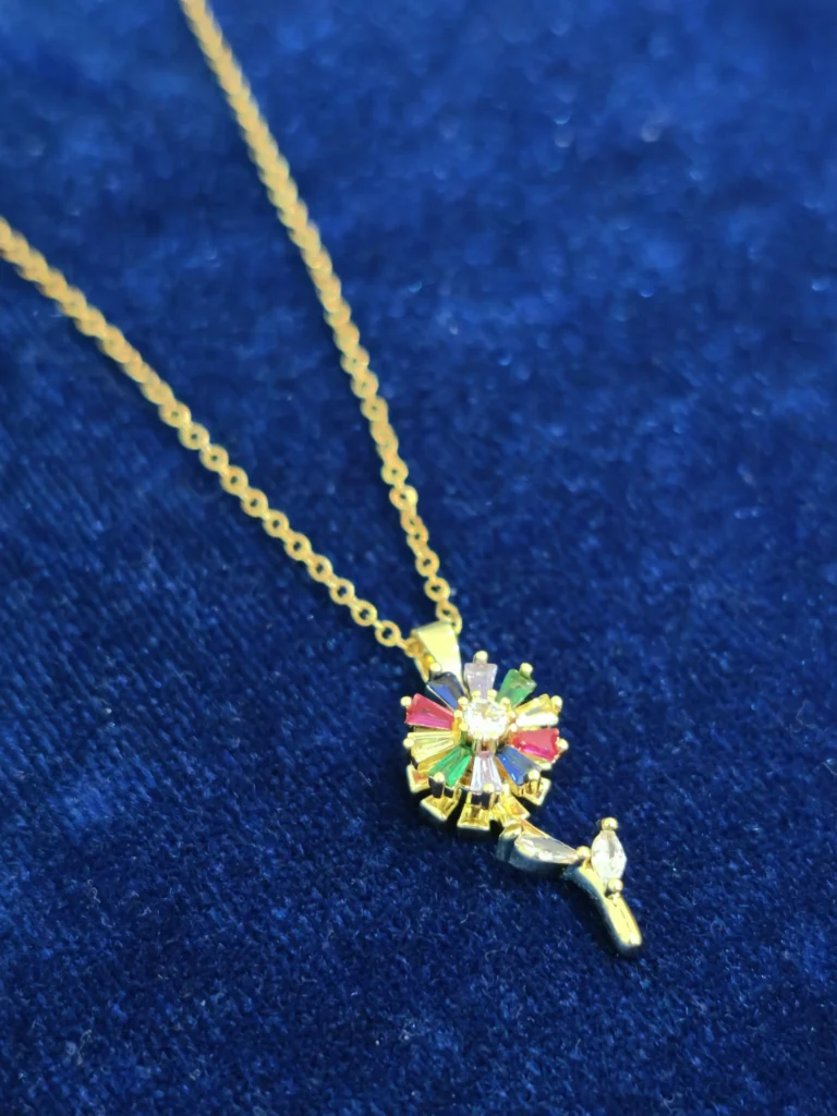 Multicolour Sunburst Revolving Chain
